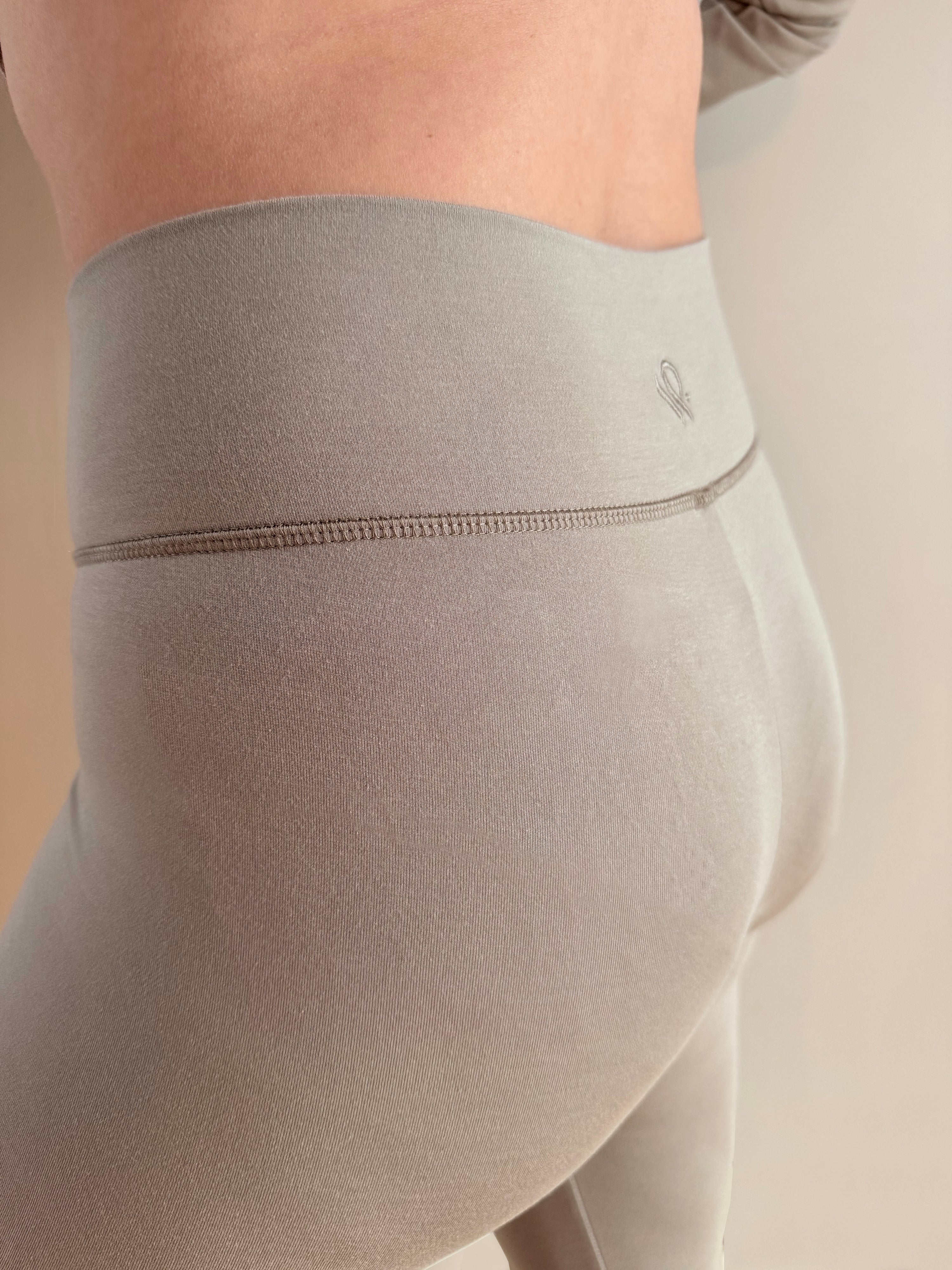 Legging taille croisée — Effet seconde peau