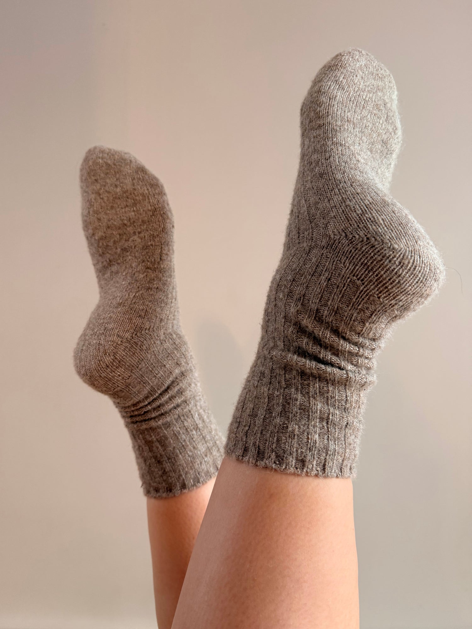 Chaussettes — Enveloppantes de laine douce