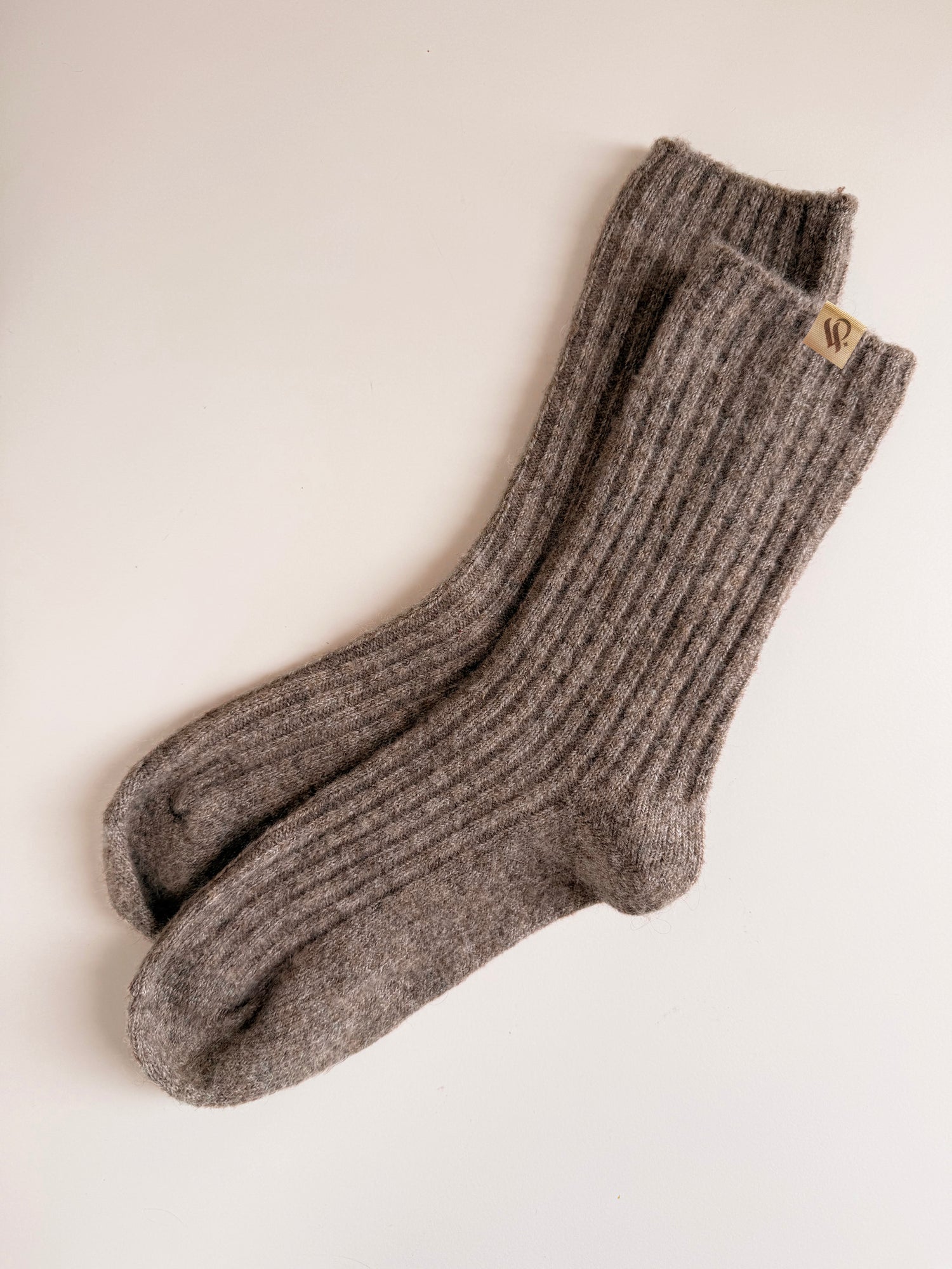 Chaussettes — Enveloppantes de laine douce