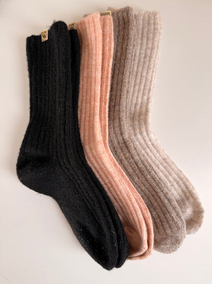 Chaussettes — Enveloppantes de laine douce